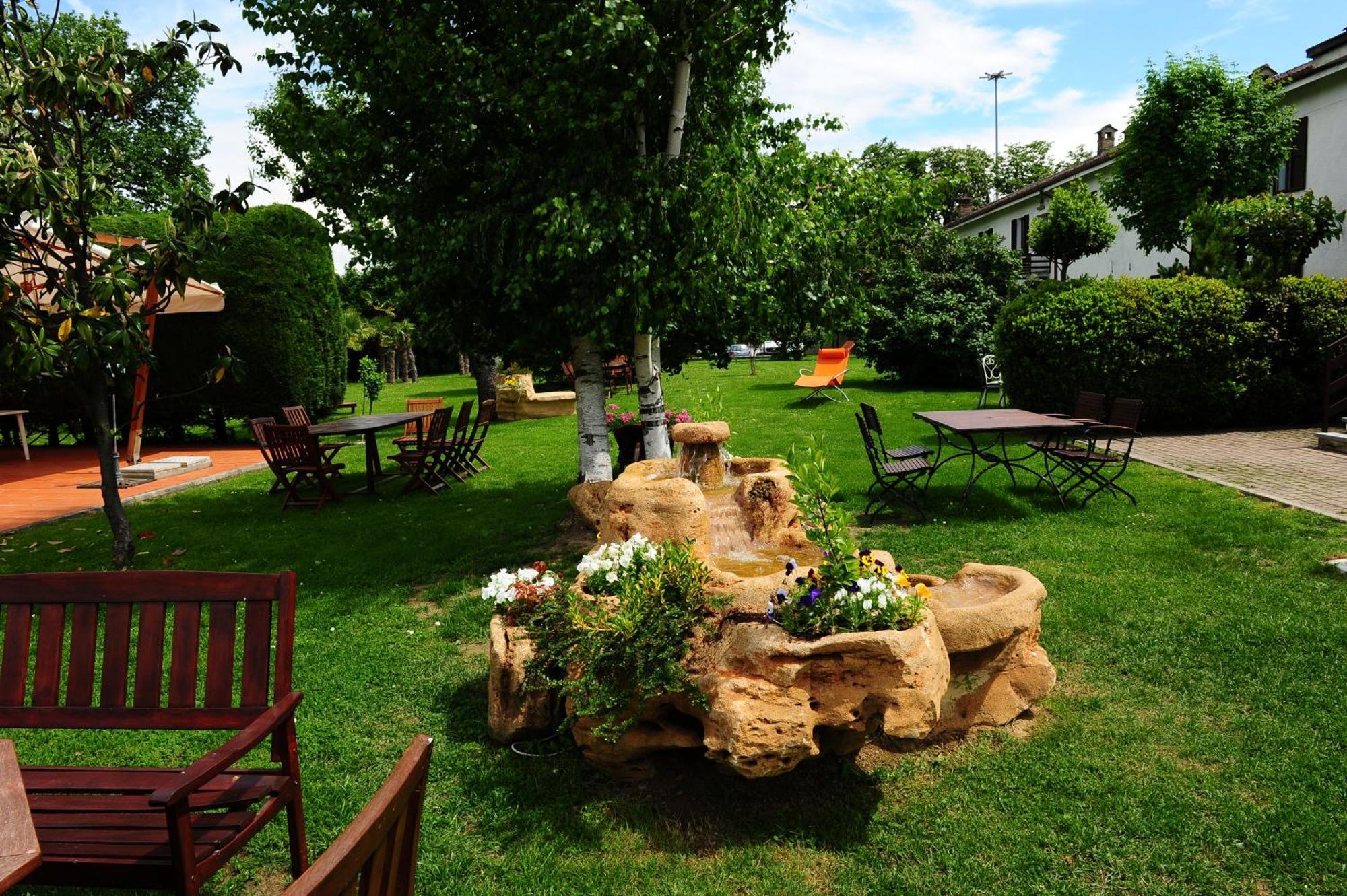 Il Carrettino Country Hotel Tortona Buitenkant foto