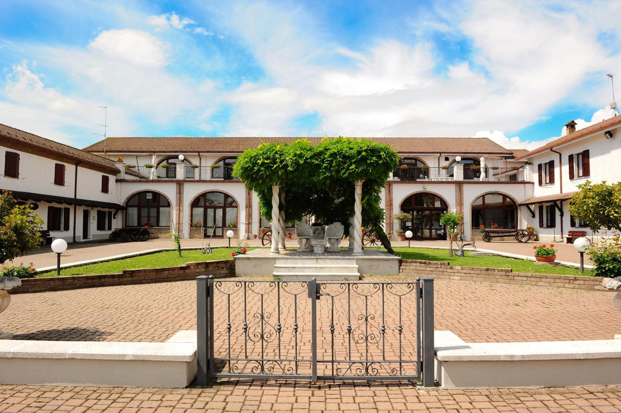 Il Carrettino Country Hotel Tortona Buitenkant foto