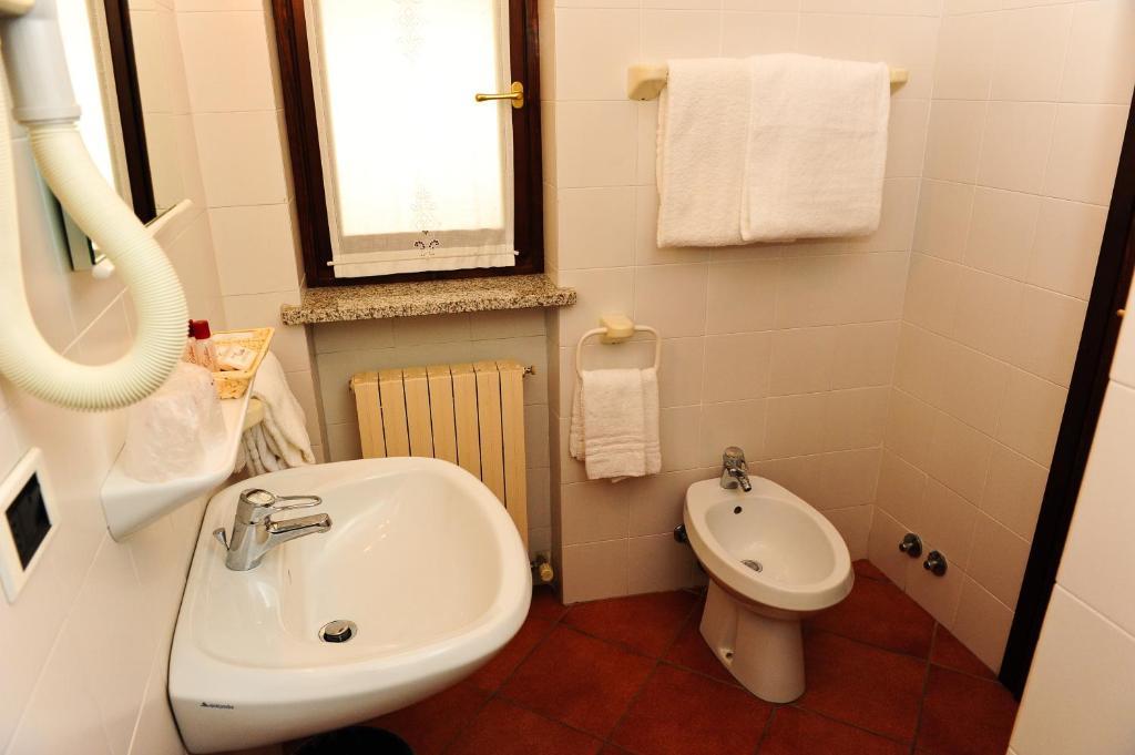 Il Carrettino Country Hotel Tortona Kamer foto